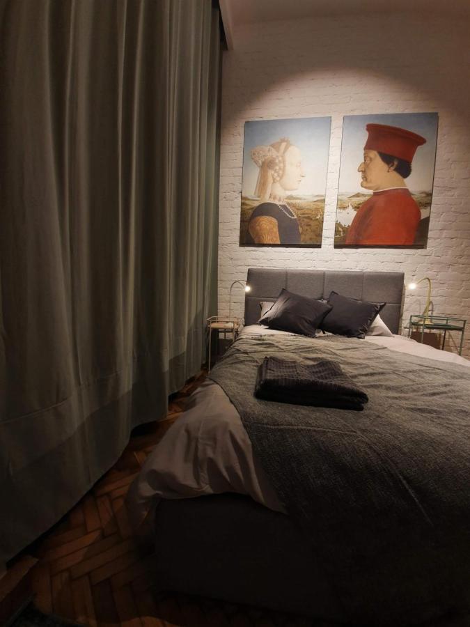 Takie Studio, Ze Zal Nie Wynajac Łódź Esterno foto