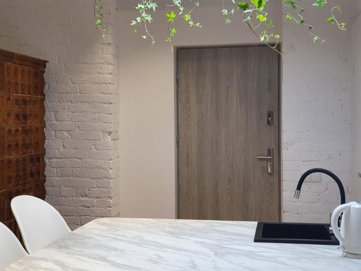 Takie Studio, Ze Zal Nie Wynajac Łódź Esterno foto