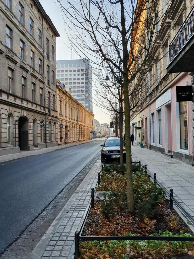 Takie Studio, Ze Zal Nie Wynajac Łódź Esterno foto